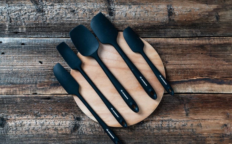 Kitchen Love KITCHENLOVE Premium 600Â°F Heat Resistant 5 Piece Silicone Spatula Set for Baking, Cooking, Mixing - Non-Stick with High Grade S-Iron Steel Core - One Piece Seamless Design - BPA Free (Black) - Image 5